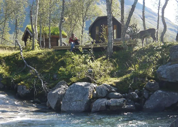 Huskylodge בקתה Bardu