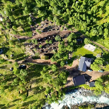 シャレー Huskylodge