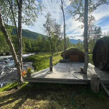 シャレー Huskylodge